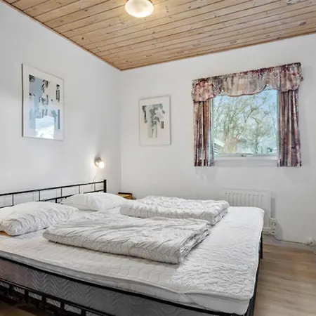 Holiday home Jerrit - 650m To The Inlet By Interhome *