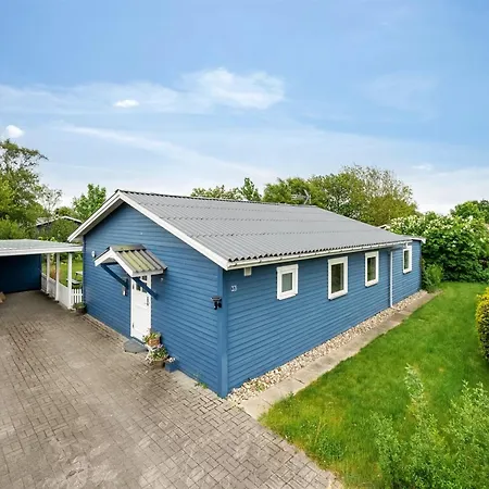 Jerrit - 650m To The Fjord By Interhome
