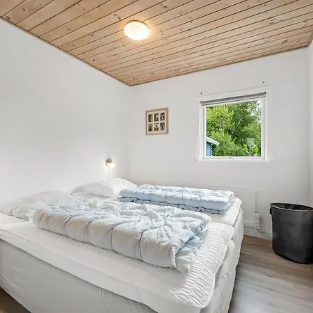 Jerrit - 650m To The Fjord By Interhome *