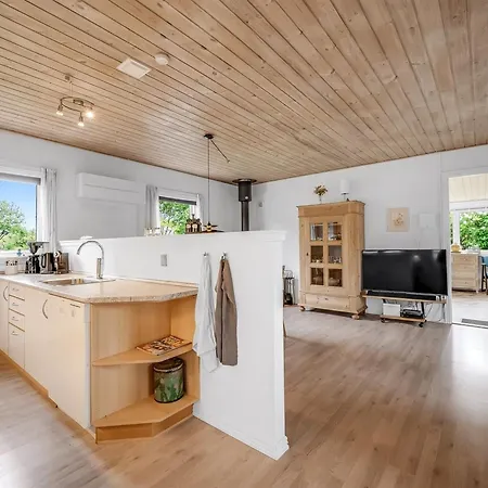 Holiday home Jerrit - 650m To The Fjord By Interhome *